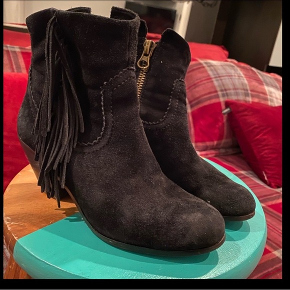 SAM EDELMAN Black Suede Ankle Boots with Fringe/size 6 - Picture 1 of 8